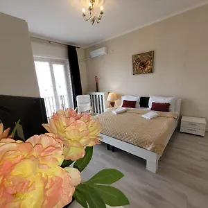 επισκεφθείτε το ξενοδοχείο